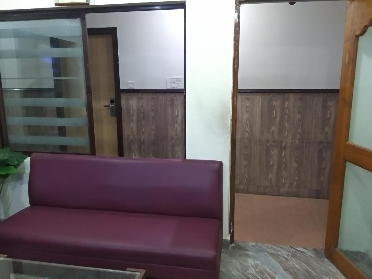 Sai Tirumala Residency Tirupati Bagian luar foto