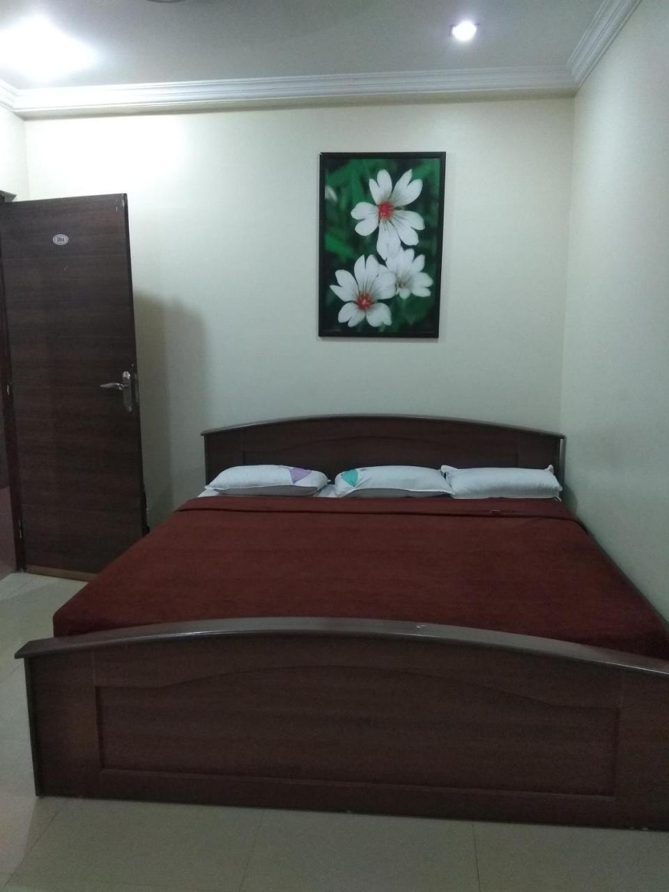 Sai Tirumala Residency Tirupati Bagian luar foto