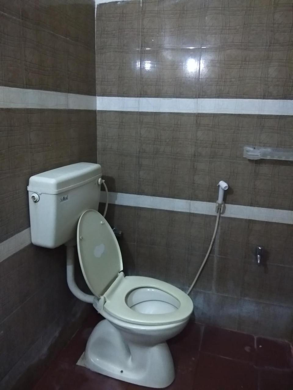 Sai Tirumala Residency Tirupati Bagian luar foto
