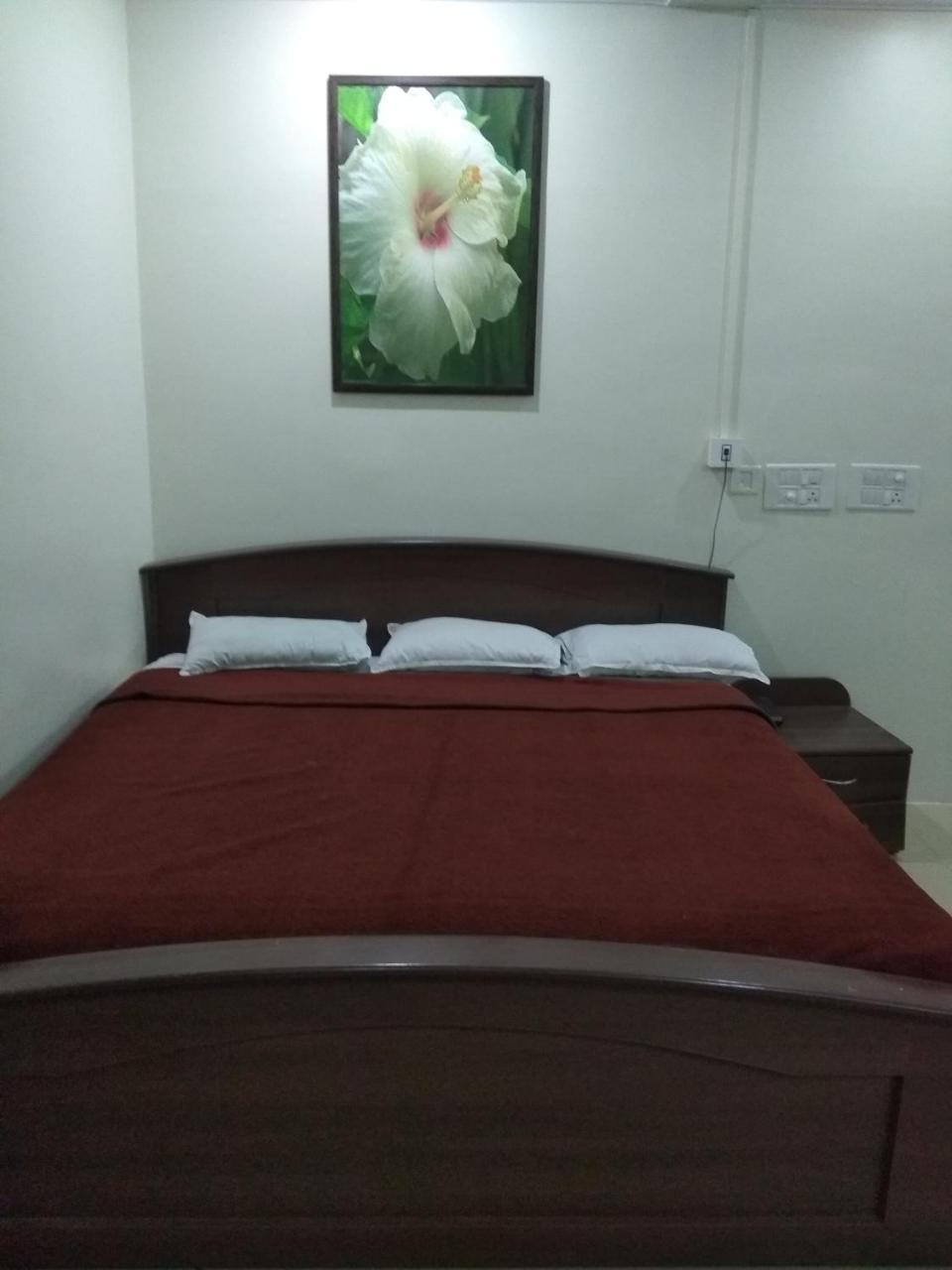 Sai Tirumala Residency Tirupati Bagian luar foto